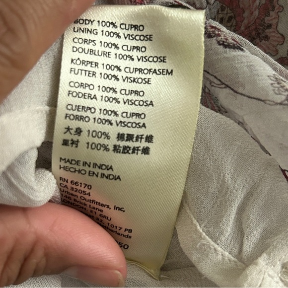 ANTHROPOLOGIE Floral Lace Trim Boho Cottagecore Blouse - Picture 3 of 11